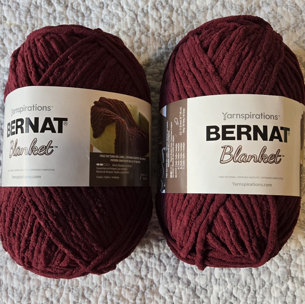 BERNAT BLANKET YARN PURPLE PLUM 2 SKEINS 10.5 OZ EA
